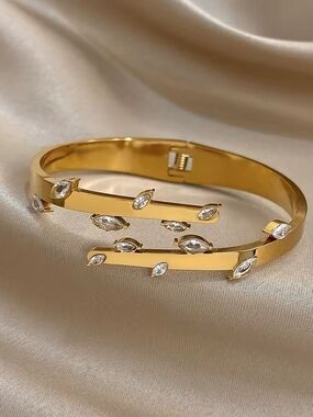 Gold Leaf Crystal Hinged Bangle Bracelet